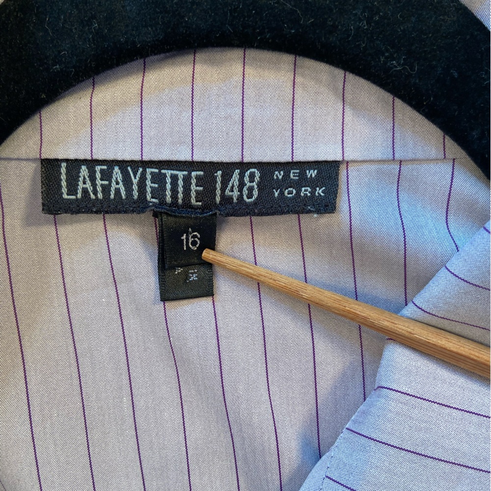 Lafayette 148 NY‎ women’s button down, pin stripe Tonal Purple top size 16 - Picture 3 of 12